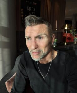 Aaron Crow Instagram - Looking forward to an exciting couple of days. Come see us my full evening show at the Atta center - Riga !! ATTA Centre