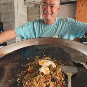 Abareru-kun Instagram - 土曜日の昼は焼きそばって古代から決まってるよね。