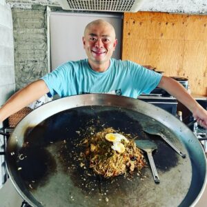 Abareru-kun Instagram - 土曜日の昼は焼きそばって古代から決まってるよね。