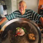 Abareru-kun Instagram – 今日はかわいいハンバーグと即席マッシュポテトにしたよ。