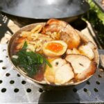Abareru-kun Instagram – 世界遺産富士山の目の前でどんぶりラーメン🍜マグカップラーメンとはんごうの蓋ラーメンも見た目がなんか良かったです‼️😋✨