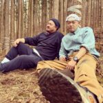 Abareru-kun Instagram – 山でラーメン。特別ゲストはトヴァ。トヴァとアヴァ。