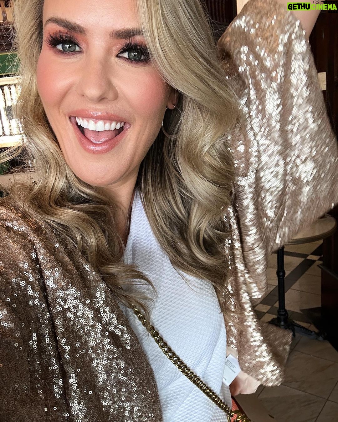 Abby Coleman - 1.3K Likes - Fridayz Live ready!
Thanks my love @hairbeautyguru