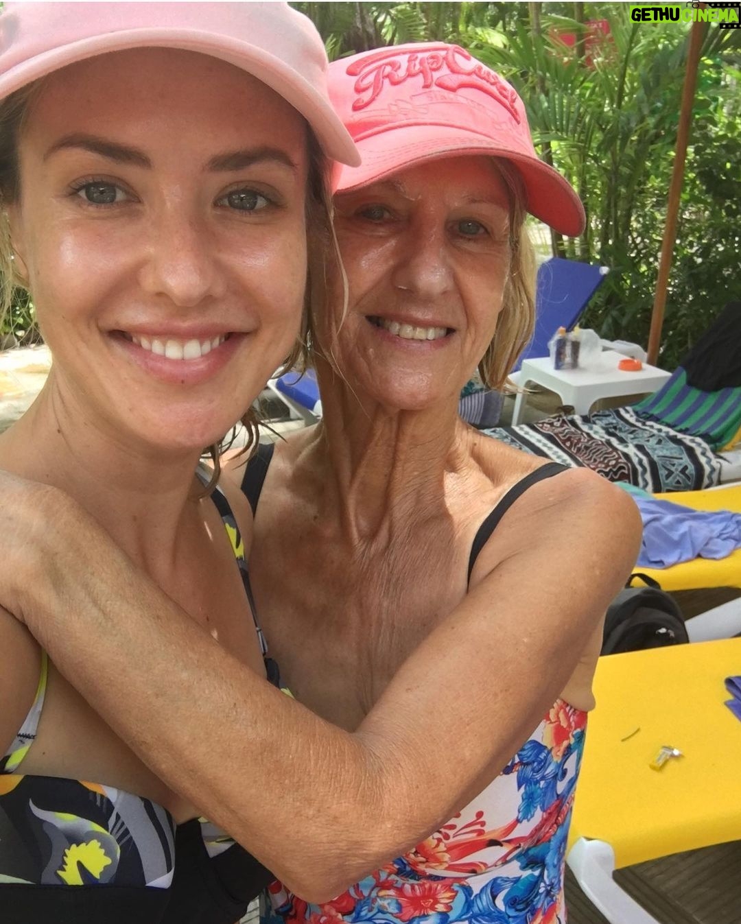 Abby Coleman Instagram - Thank you to the many wonderful women in my life that help share the joys and pains of motherhood with me and inspire me to no end. Happy Mothers Day to you all ❤️