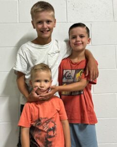 Abby Coleman Instagram - I’m a bag full of emotions with one starting school and one starting high school. The days are long and the years are quick has never felt more true. You will be pleased to know their dad is just fine because no more childcare fees.