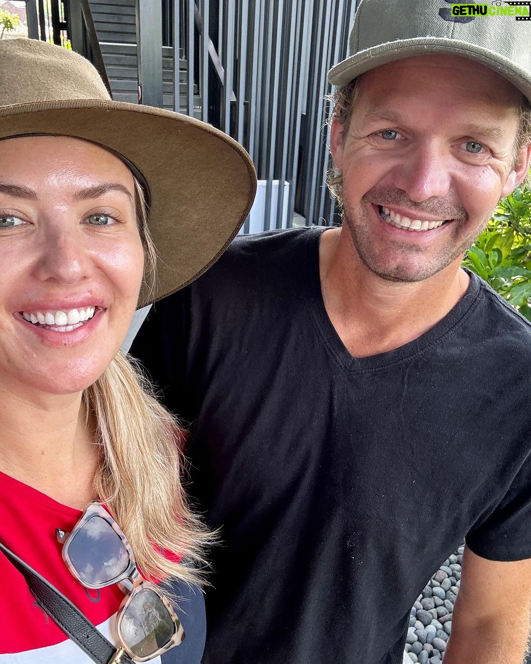 Abby Coleman - 1.9K Likes - Kid free holiday highly recommend! Can’t lie I had a complete freak out on the plane over and was ready to turn the plane around but thanks to my mum and dad and the boys cousins and aunties and uncles who entertained them non stop and made them happy we were gone. Love ya more than ever @seedsman17
