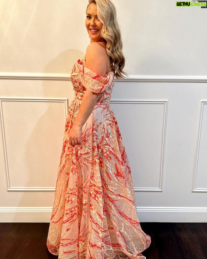 Abby Coleman Instagram - Cinderella Ball Time for @smallsteps4hannah Annual Ball Dress: @taniaolsendesigns 💕💕