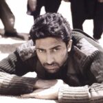 Abhishek Bachchan Instagram - Time flies! Cannot believe it’s been 20 yrs since the release of L.O.C. Such great memories making the film with so many friends. But an even greater honour to be able to tell the stories of our true heroes in the Indian armed forces. Thank you JP sahab for choosing me and giving me the opportunity to be a part in the film. #20YearsOfLOCKargil #VikramBatra #AjayDevgn #SanjayDutt #SunielShetty #SaifAliKhan #SanjayKapoor #AkshayeKhanna #NagarjunaAkkineni #AshutoshRana #RaniMukerji #ManojBajpayee #KareenaKapoor #RaveenaTandon #EshaDeol #RajBabbar #MohnishBehl #SudeshBerry #DivyaDutta #AyubKhan #ArmanKohli #RohitRoy #MukeshTiwari #AshishVidyarthi #RajZutshi