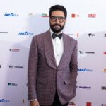 Abhishek Bachchan Instagram - Last night, #Ghoomer had its world premiere at the Indian Film Festival of Melbourne. The love and reception from the audience left me deeply grateful. Can't wait to show you all the magic of Ghoomer on 18th August. 🙏🏼🤗 📸: @ankitapatel.photography @iffmelbourne #TeamGhoomer #IFFM2023 #GhoomerInMelbourne