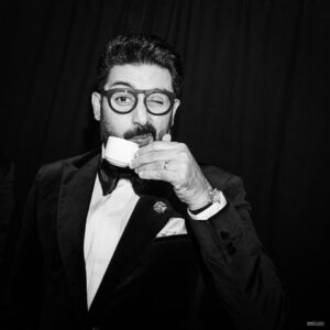Abhishek Bachchan Instagram - A bit of a #photodump from scenes from the backstage of the IIFA awards 2023 in Abu Dhabi. Captured beautifully by my friend @khamkhaphotoartist 
Hope you enjoyed the show. Big thank you to my Wizcraft family for putting together a memorable event. A super writing squad @rumifiedritika @abbasdalal and the rest of the gang. @nikitajaisinghani for making me look the part. To the many shots of espresso for keeping me going and last but certainly not the least to my brother @vickykaushal09 for being such a cool, dignified, fun, sporting and general ace of a co-host. I’d do this dance with you anytime again, veeré!