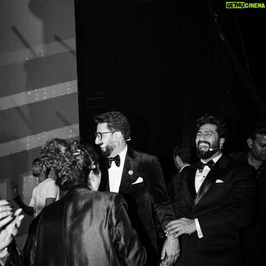 Abhishek Bachchan - 129.6K Likes - A bit of a #photodump from scenes from the backstage of the IIFA awards 2023 in Abu Dhabi. Captured beautifully by my friend @khamkhaphotoartist
Hope you enjoyed the show. Big thank you to my Wizcraft family for putting together a memorable event. A super writing squad @rumifiedritika @abbasdalal and the rest of the gang. @nikitajaisinghani for making me look the part. To the many shots of espresso for keeping me going and last but certainly not the least to my brother @vickykaushal09 for being such a cool, dignified, fun, sporting and general ace of a co-host. I’d do this dance with you anytime again, veeré!