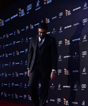 Abhishek Bachchan Instagram - Ok Bachchan, head down and back to work!!!!
On to the next one.