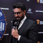 Abhishek Bachchan Instagram - Thank you @indiansportshonours and @virat.kohli for such a wonderful night last night. My team the @jaipur_pinkpanthers won “Club of the year”!!! Such a proud moment for me. Humbling. Emotional. It’s been one of the most fulfilling journeys for me to be part of the Kabaddi family. The @prokabaddi league has been around for 9 seasons and the Pink Panthers have been Champions in the inaugural season ( the 1st ever PKL champions) and also the current reigning champions!! This award is a recognition and result of the immense hard work of the players and coaching staff. It’s all due to them. Also to my pillars of support in running the team @walia_bunty , Ramesh Pulapaka and Rajesh Yadav. None of this would have been possible without any of the above mentioned people. Lastly, for a Kabaddi team winning “Club of the year” when nominated with great teams in Cricket and Football goes to show the popularity of “our sport”. Wow!! Again, my gratitude to my players and the coaches. Now we need to work even harder to try and remain the Champs. Mumbai, Maharashtra
