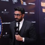 Abhishek Bachchan Instagram - Thank you @indiansportshonours and @virat.kohli for such a wonderful night last night. My team the @jaipur_pinkpanthers won “Club of the year”!!! Such a proud moment for me. Humbling. Emotional. It’s been one of the most fulfilling journeys for me to be part of the Kabaddi family. The @prokabaddi league has been around for 9 seasons and the Pink Panthers have been Champions in the inaugural season ( the 1st ever PKL champions) and also the current reigning champions!! This award is a recognition and result of the immense hard work of the players and coaching staff. It’s all due to them. Also to my pillars of support in running the team @walia_bunty , Ramesh Pulapaka and Rajesh Yadav. None of this would have been possible without any of the above mentioned people. Lastly, for a Kabaddi team winning “Club of the year” when nominated with great teams in Cricket and Football goes to show the popularity of “our sport”. Wow!! Again, my gratitude to my players and the coaches. Now we need to work even harder to try and remain the Champs. Mumbai, Maharashtra