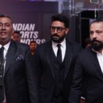 Abhishek Bachchan Instagram - Thank you @indiansportshonours and @virat.kohli for such a wonderful night last night. My team the @jaipur_pinkpanthers won “Club of the year”!!! Such a proud moment for me. Humbling. Emotional. It’s been one of the most fulfilling journeys for me to be part of the Kabaddi family. The @prokabaddi league has been around for 9 seasons and the Pink Panthers have been Champions in the inaugural season ( the 1st ever PKL champions) and also the current reigning champions!! This award is a recognition and result of the immense hard work of the players and coaching staff. It’s all due to them. Also to my pillars of support in running the team @walia_bunty , Ramesh Pulapaka and Rajesh Yadav. None of this would have been possible without any of the above mentioned people. Lastly, for a Kabaddi team winning “Club of the year” when nominated with great teams in Cricket and Football goes to show the popularity of “our sport”. Wow!! Again, my gratitude to my players and the coaches. Now we need to work even harder to try and remain the Champs. Mumbai, Maharashtra