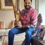 Abhishek Bachchan Instagram - Grateful and humbled by the recognition bestowed upon @jaipur_pinkpanthers as the Club of The Year. Proud of every team player. This award is a testament to the team's hard work & dedication. @virat.kohli @indiansportshonours @prokabaddi