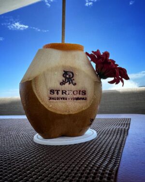 Abhishek Bachchan Instagram - Celebrating another trip around the sun!!! 
The weekend was perfect. I would like to thank the @stregismaldives for making it so memorable for me. We had a wonderful time. Beautiful views, beautiful people. My gratitude. 
#stregismaldives #liveexquisite #photodump #notapaidpost #shotoniphone14promax