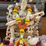 Abhishek Bachchan Instagram - May Ma Saraswati bless us all. #BasantPanchami #SaraswatiPujo Also, on a side note…. As per the Hindu calendar, I was born on Basant Panchami. Thank you for your wishes. 😉☺️ Mumbai, Maharashtra