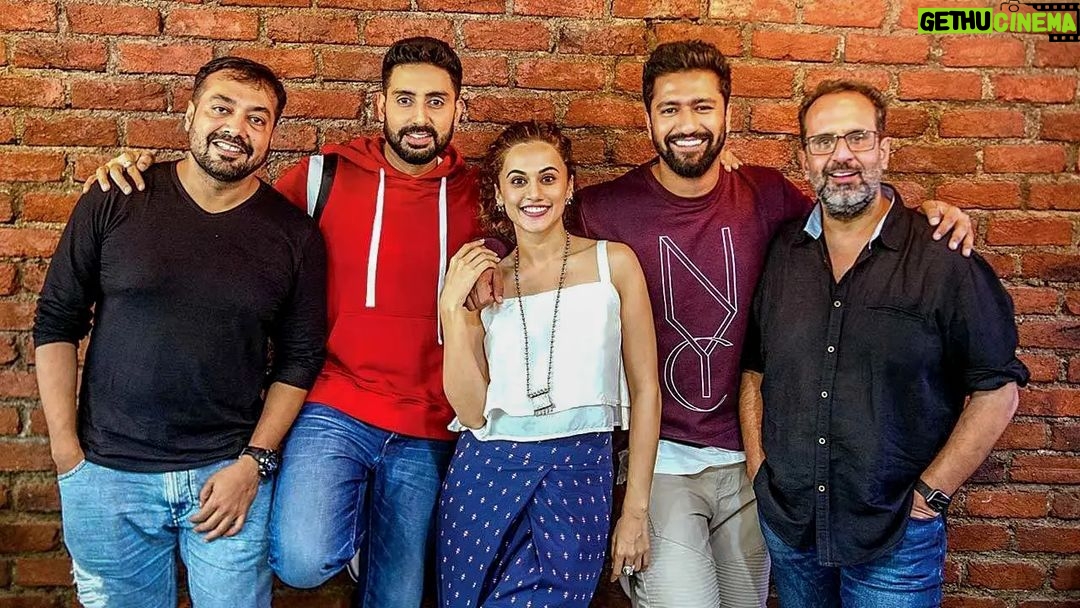 Abhishek Bachchan - 124.8K Likes - Five of us, five years strong. 🤗🙏🏽
#5YearsOfManmarziyaan
@anuragkashyap10 @taapsee @vickykaushal09 @aanandlrai