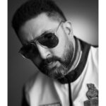 Abhishek Bachchan Instagram - #PostPackUpShot with @bachchan… Full on swag mode!! #CoolDude !!
