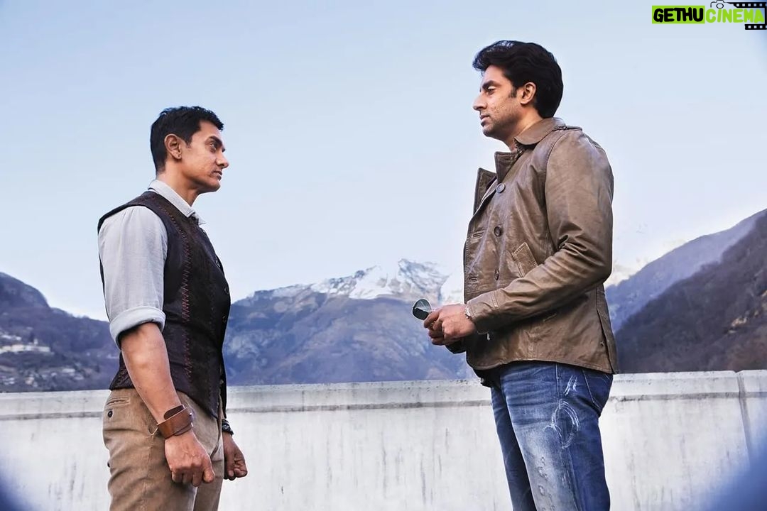 Abhishek Bachchan - 133.8K Likes - Marking 10 years today. 🙏🏽🤗
#10YearsOfDhoom3 #Dhoom3
#AamirKhan @udayc @katrinakaif @apnabhidu @vijaykrishnaacharyaofficial #AdityaChopra @ipritamofficial @yrf