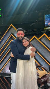 Abhishek Bachchan Instagram - Literally & metaphorically…😂😵‍💫 Wishing you so much love & luck for Ghoomer!♥️ Kill it AB🤗 @bachchan