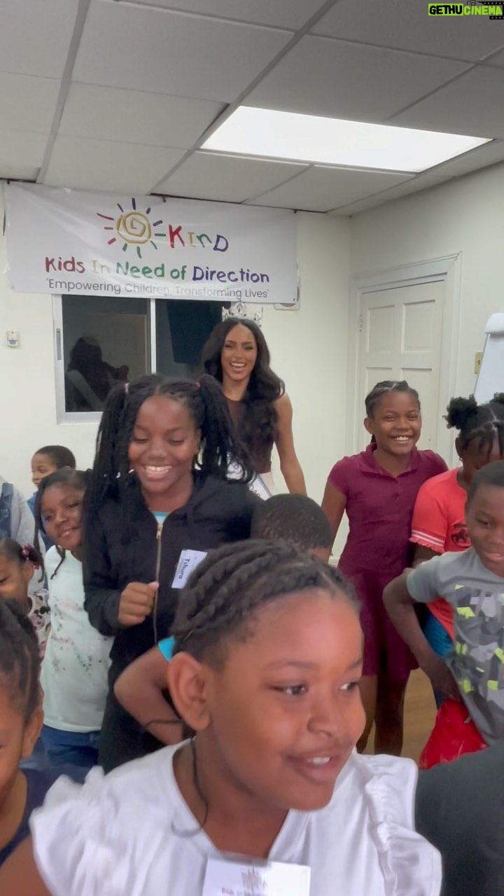 Aché Abrahams Instagram - Highlights from my mental health workshop with @kind_tt as their youth mental health ambassador. Every day is a new opportunity to inspire and uplift someone. I love what I do. I love being able to make someone’s day brighter. I love being able to encourage children to believe in themselves and their dreams! I think of my younger self who questioned her purpose but knows today why she’s here 🩷 #missworld #beautywithapurpose #roadtomissworld #InvisibleScarsProject #missworldtrinidadandtobago Trinidad and Tobago