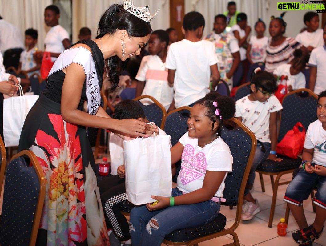 Aché Abrahams Instagram - A child’s life is like a piece of paper on which every person leaves their mark. Make sure it’s positive❤️ Trinidad and Tobago