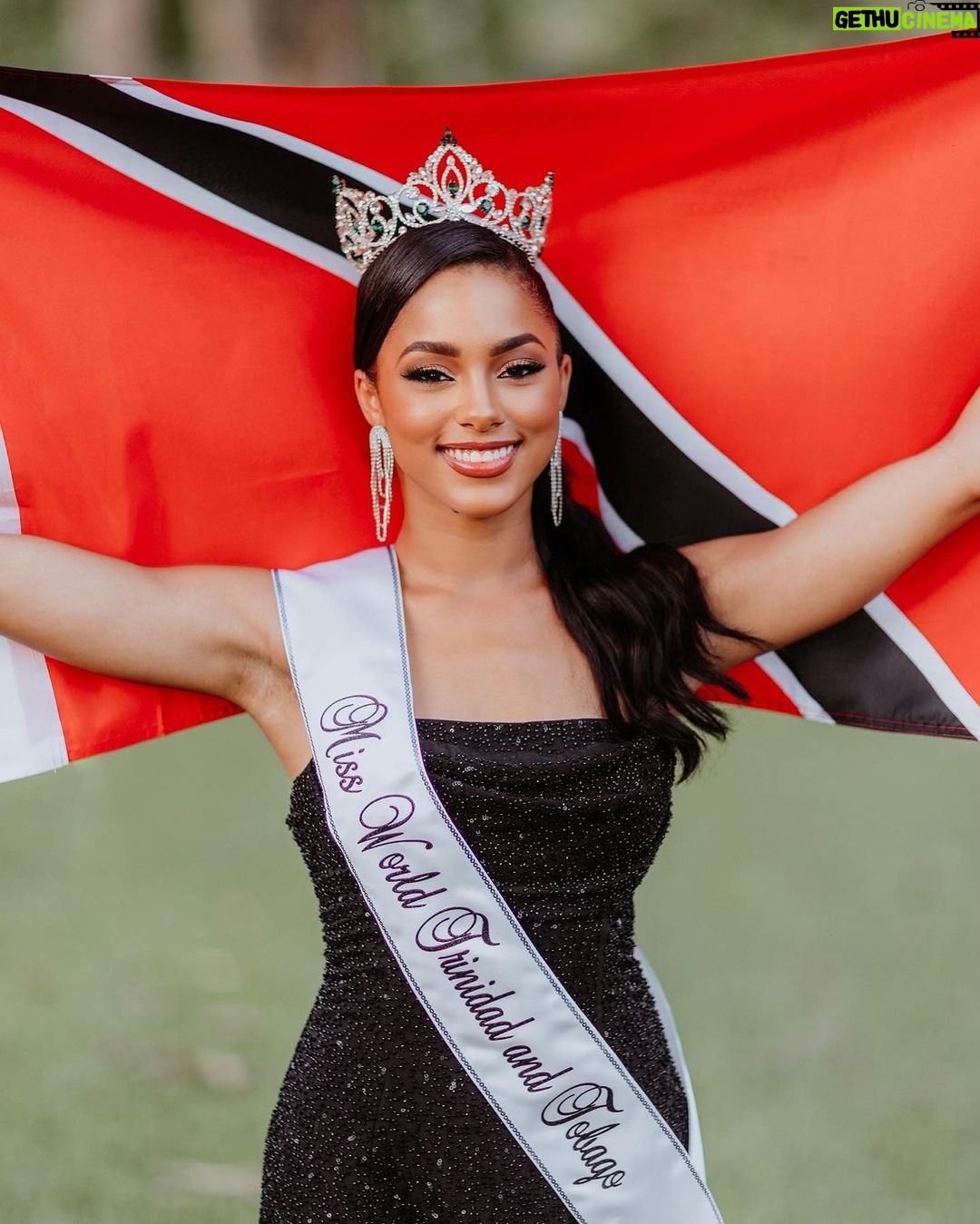 Aché Abrahams - 1.2K Likes - Happy Independence Day Trinidad and Tobago!!!
Proudly representing the red, white and black! 🇹🇹
@acheabrahams
Photographer @raj.vphotography
#missworldtrinidadandtobago #missworld #beautywithapurpose #roadtomissworld