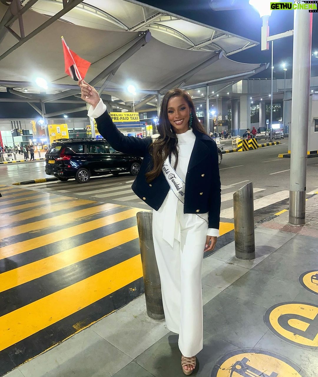 Aché Abrahams - 1.5K Likes - Sweet T&T has officially landed in incredible India!!☺️🇮🇳🇹🇹 words can’t even begin to describe my excitement as I’m joining the most amazing group of people ever!! Day 1 has already exceeded my expectations (didn’t know that was possible😳). Can’t wait to share this unique journey with you all. Proudly waving the red, white and black at the Indira Gandhi International airport🇹🇹❤️
#mw #missworld #missworld71 #71mw #india #beautywithapurpose #bwap #incredibleindia
For all the latest news follow @missworld official instagram