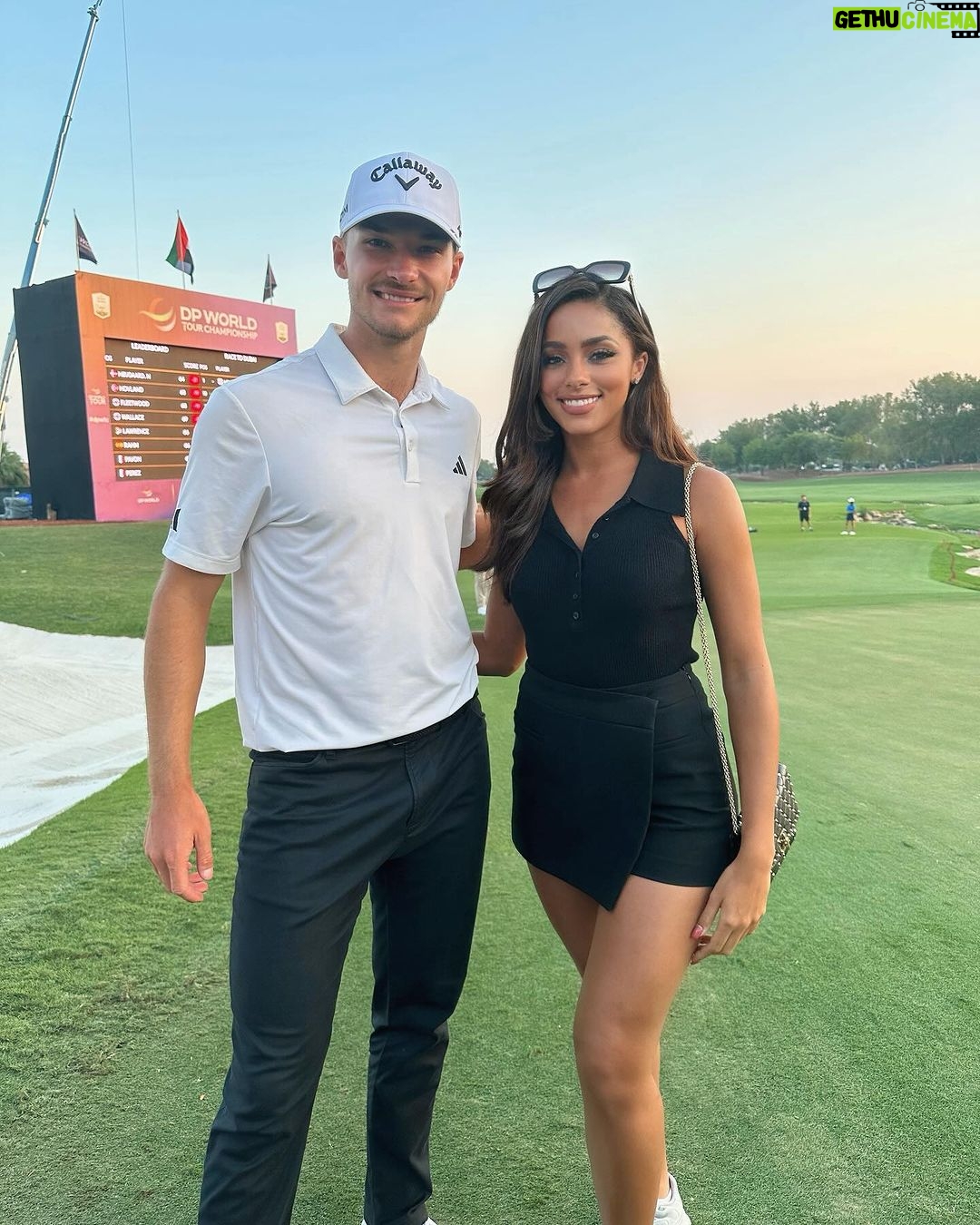 Aché Abrahams - 1.5K Likes - Had the pleasure of watching the @dpworldtour golf finals live⛳️🏌🏽♀️ Congratulations to the champ @nicolaihoejgaard so well deserved!! I have to say, his speech after winning really moved me as it resonates with me deeply, “I did this for my family.” All your hard work behind the scenes and your love for family led you exactly where you deserve to be! 🙏🏽 congratulations 🏆 #dpworldtour #dpworld