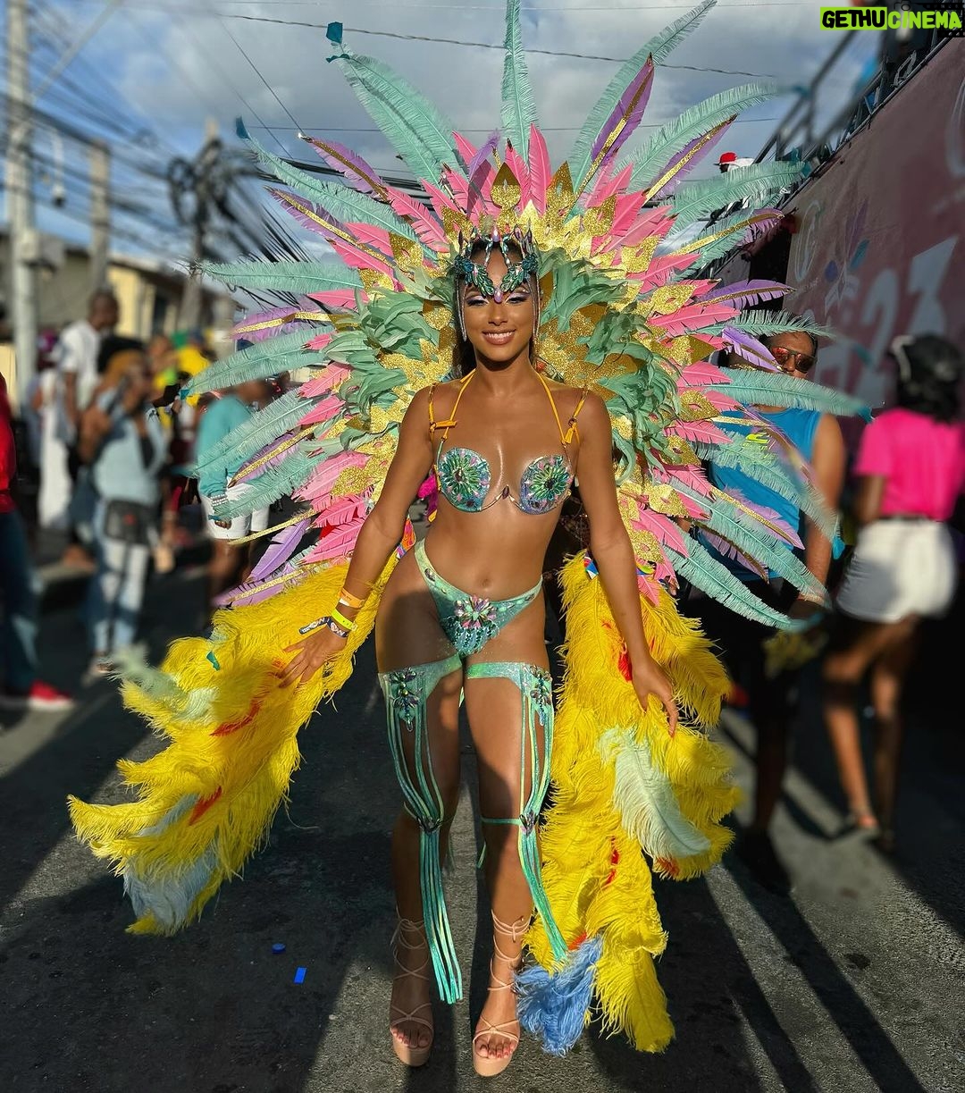 Aché Abrahams - 1.6K Likes - Happy to have been at our sister island Tobago’s second official carnival🥳 I had SO much fun. Carnival time is my favorite time of year and I’m all for having carnival twice as much as we used to!😆 I almost get emotional after carnival because we as people of T&T are truly the happiest people in the world. We parade around all day listening to soca music, dancing in the blazing sun, waving, hugging and high five-ing strangers who become one big happy family on that road!! Sweet T&T I love you so much ❤️. We can show the world how we can live together in harmony and celebrate unity. It is an absolute honour to share our beautiful and unique culture with the world on the Miss World stage. Tobago, see yuh next year! 🥳😎
Thank you so much Faces of Tobago mas for having me! ✨