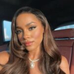 Aché Abrahams Instagram – Car selfies 🦋 can you guess what song I was listening to?🙈 Hope you all have a great day🫶🏽