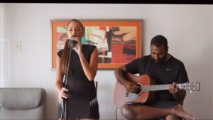 Aché Abrahams Instagram - She was lost, in so many different ways… but now she’s found🥹. When I was younger, I would sing this song quietly in my room trying not to be heard but today I’ll share it with you. For anyone who’s ever felt lost, you will find your way, I promise. P.s. we didn’t plan to sing this song today 😂 it was impromptu
Check out @raj.vmusic 🎶 

#mw #missworld #missworld71 #71mw #india #beautywithapurpose #bwap #incredibleindia