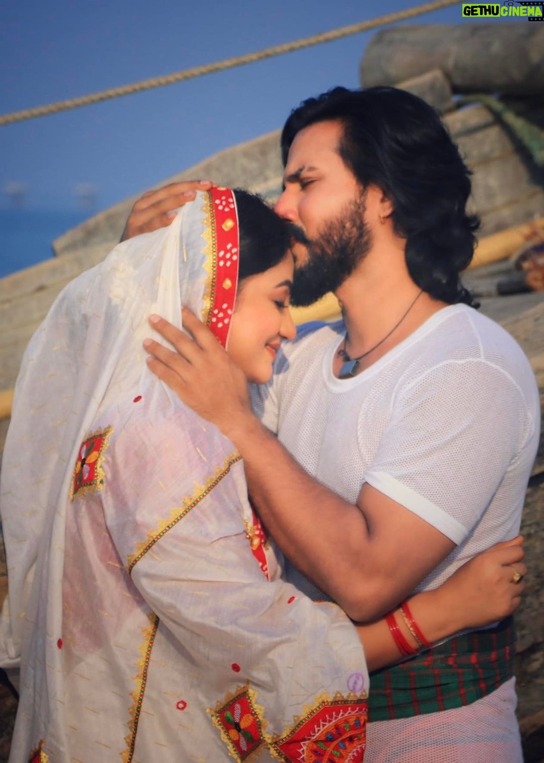 Achol Instagram - Happy 3rd Anniversary to my better half Syed Sharifur Rahman. Your love completes me, and I am grateful for the joy you bring into my life every day. Love you sooo much ❤️❤️❤️