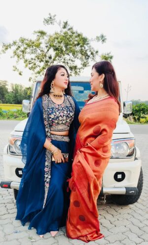 Achol Instagram - আমরা এখন আসামে......❤️❤️❤️