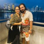 Achol Instagram – ভালোবাসায় পরিপূর্ণ আমরা আলহামদুলিল্লাহ্🥰 Singapore