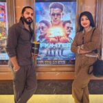 Achol Instagram - Movie time in PVR mani Square Kolkata with my handsome Syed Omy ❤️ PVR PXL, Mani Square