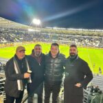 Acun Ilıcalı Instagram - İş dünyasında dünya çapındaki başarılarıyla ülkemizin gururu sevgili Murat Ülker'in Hull City maçına gelmesi beni çok mutlu etti. İnşallah Hull City olarak bize de bu büyük başarılar nasip olur ve beraber kutlarız. I was very happy that dear Murat Ülker, the pride of our country with his worldwide achievements in the business world, came to the Hull City match. I hope that we, as Hull City, will also be granted these great successes and will celebrate together. @hullcity #theTigers #hcafc #HullCity