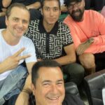 Acun Ilıcalı Instagram – Unutulmaz bir futbol akşamıydı. 3 takımın taraftarının kol kola maç seyrettiği hafızalardan silinmeyecek bir gündü. Hayalini kurduğum, tribünlerdeki dostluğun zirvesini ve futbolun güzelliğini yaşadık. Bizi en güzel şekilde ağırladığı için Sakaryaspor kulübüne ve Sakaryalılara çok teşekkürler..

It was an unforgettable football evening. It was a day that will not be erased from memory when fans of 3 teams watched the match arm in arm. We experienced the peak of friendship and the beauty of football in the stands, which I dreamed of. Many thanks to Sakaryaspor football club and Sakaryaspor fans for welcoming us in the most wonderful way..

@fenerbahce @hullcity @sakaryaspor