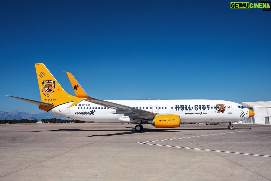 Acun Ilıcalı Instagram - Bize verdikleri destekten ötürü Corendon Havayolları’na çok teşekkür ediyoruz. İnşallah Corendon'la zaferlere uçacağız.. We are very grateful to Corendon Airlines for the support they have given us. Hopefully we are going to fly to the victories with Corendon.. @corendonairlines @hullcity #theTigers #hcafc #HullCity