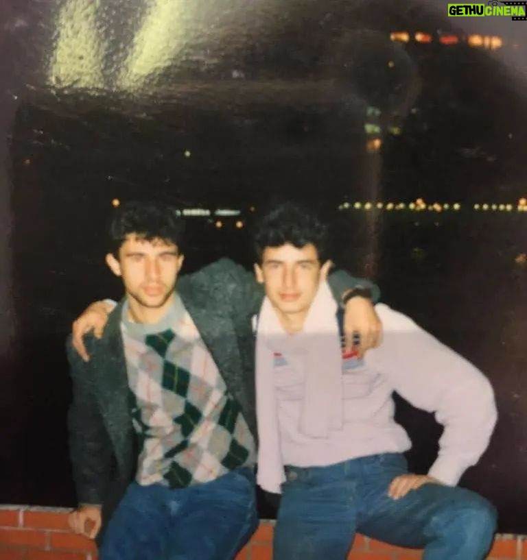 Acun Ilıcalı Instagram - #tbt Eskilere dayanan dostluğun ispatı :) @turgayozaner