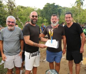 Acun Ilıcalı Instagram - Alpay’ım ne yazsam yetmeyecek, anlatamayacağım duygularımı. Kalbimden bir parça koptu bugün… Nurlar içinde yat, mekanın cennet olsun güzel insan.