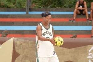 Acun Ilıcalı Instagram - Değerli dostum Ronaldinho'nun Survivor'a ziyareti hepimizi çok mutlu etti. Kendisini en yakın zamanda bir Hull City maçında da görmek istiyoruz. :)

La visita de nuestro querido amigo Ronaldinho a Survivor nos ha hecho muy felices a todos. Nos gustaría verlo en un partido del Hull City lo antes posible. :)

My dear friend Ronaldinho's visit to Survivor made us all very happy. We would like to see him at a Hull City match as soon as possible. :)

@ronaldinho @yasinobuzofficial @sercanyildirim9official @survivorturkiye #Survivor #SurvivorAllStar #SurvivorAllStar2024 #Survivor2024 #SurvivorTürkiye