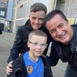 Acun Ilıcalı Instagram - Since the day i arrived Hull, you showed me so much love, made me so happy. This is not easy for me to put into words. I love you all. Big Love One Family One Dream 🖤🧡 @hullcity #HullCity #hcafc #theTigers