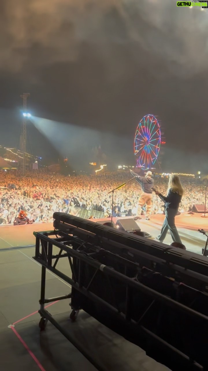 Adam Levine Instagram - 40,000 of you singing This Love tonight in Denmark 🫶 Amsterdam, we’ll see you soon!
