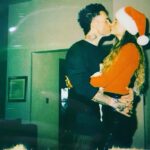 Adam Levine Instagram – Merry Xmas Baby