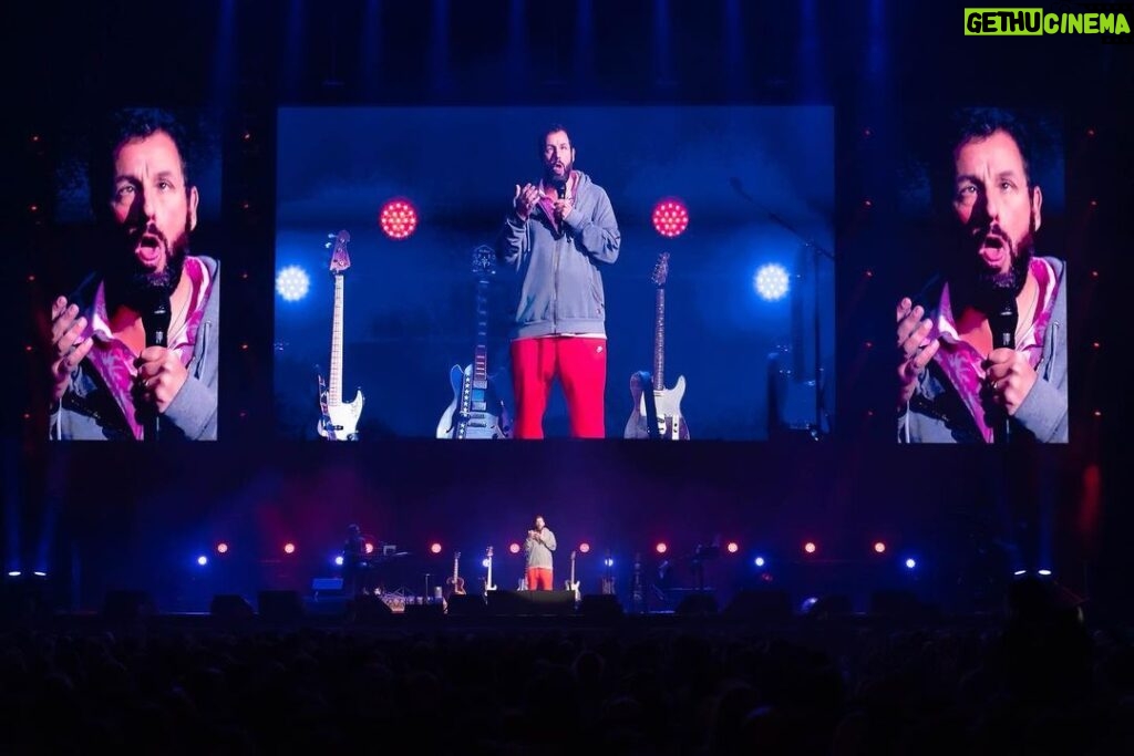 Adam Sandler Instagram - Dallas! That won’t be forgotten! Goodness! Love you guys and thank you for coming! @aacenter