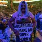 Adam Sandler Instagram - Happy Valentines Day to everybody! Thank you Houston for showing my family so much love! I had a ball with you and I won’t forget you! @toyotacenter
