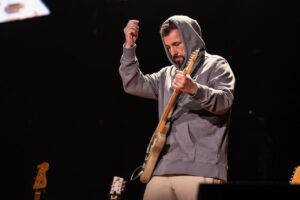 Adam Sandler Instagram - It was great driving down to San Diego and meeting you all. Fantastic night. Fantastic energy. Thanks for coming out and let’s do it again some time @viejasarena